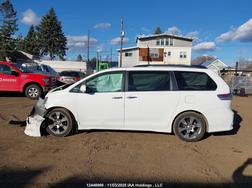 5TDXK3DCXDS331119 2013 TOYOTA SIENNA photo no. 15