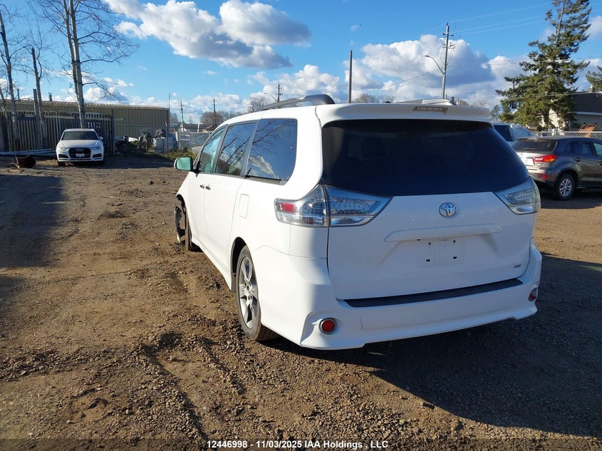 5TDXK3DCXDS331119 2013 TOYOTA SIENNA photo no. 3