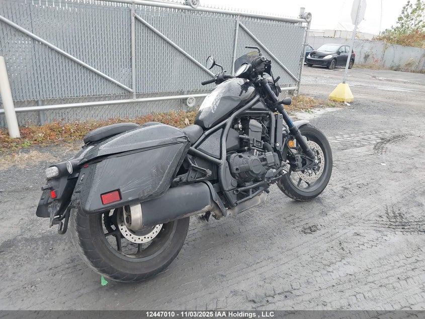 JH2SC83F6PK200014 2023 HONDA CM photo no. 4