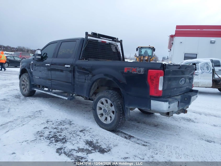 1FT7W2BT3KEF98669 2019 FORD F250 photo no. 3