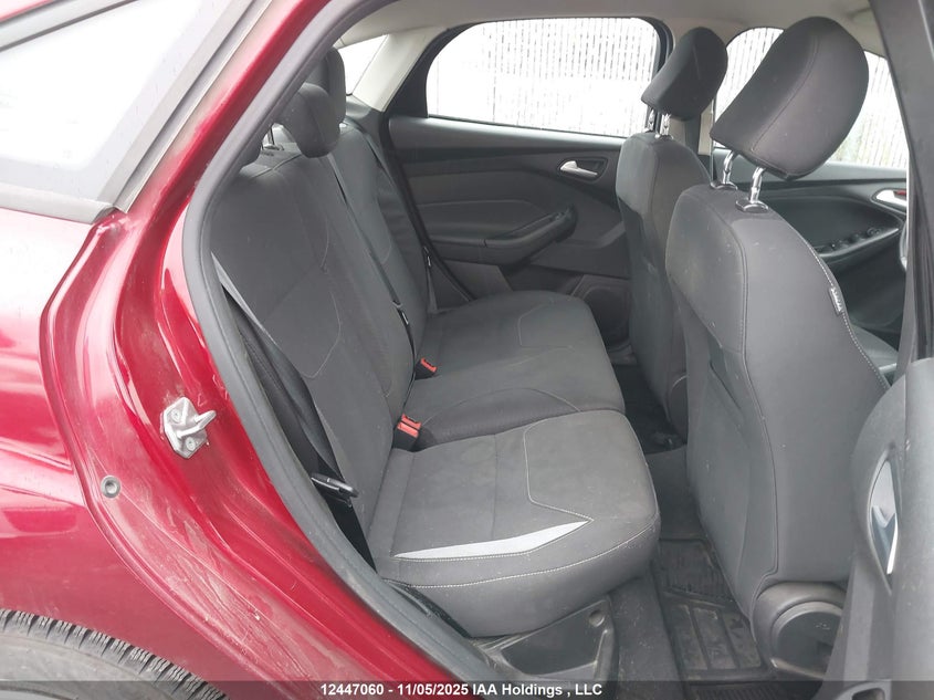 1FADP3F25GL322803 2016 FORD FOCUS photo no. 8