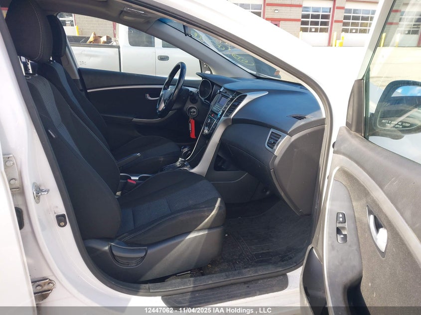 KMHD35LH2EU172744 2014 HYUNDAI ELANTRA photo no. 5