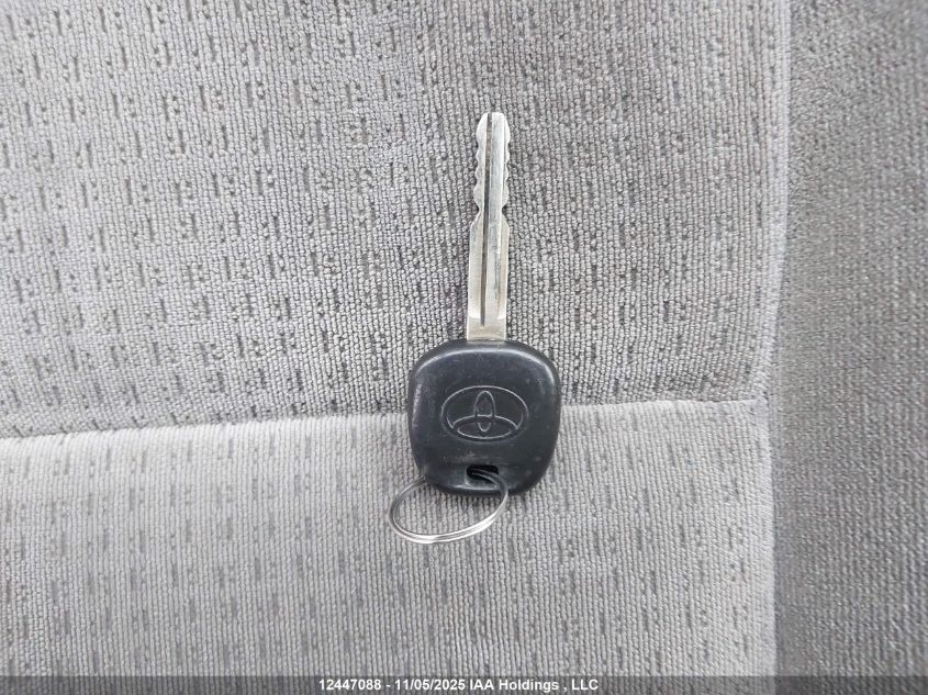 2005 Toyota Corolla VIN: 2T1BR32EX5C860252 Lot: 12447088