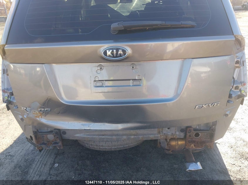 KNAHH8A66B7332187 2011 KIA RONDO photo no. 21