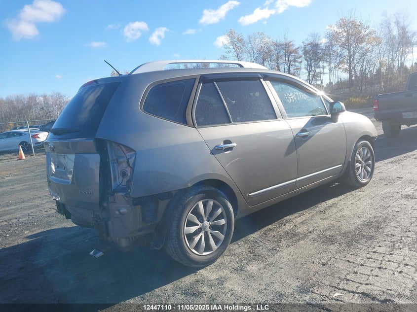 KNAHH8A66B7332187 2011 KIA RONDO photo no. 4