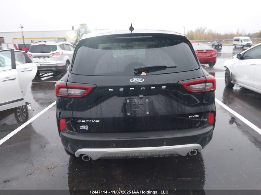 1FMCU9GN2SUA65463 2025 FORD ESCAPE photo no. 15