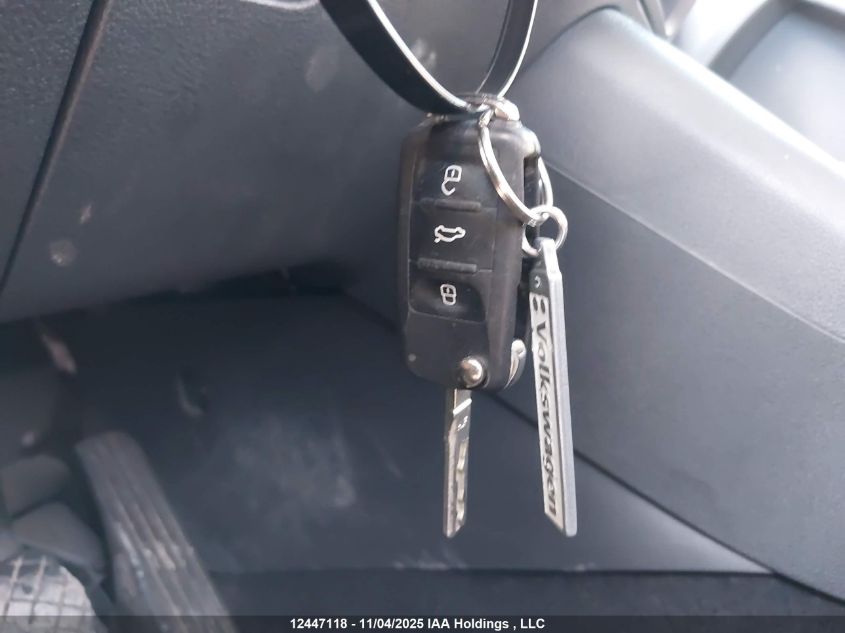 2016 Volkswagen Tiguan Comfortline/Highline/Special Edition VIN: WVGJV7AXXGW066259 Lot: 12447118