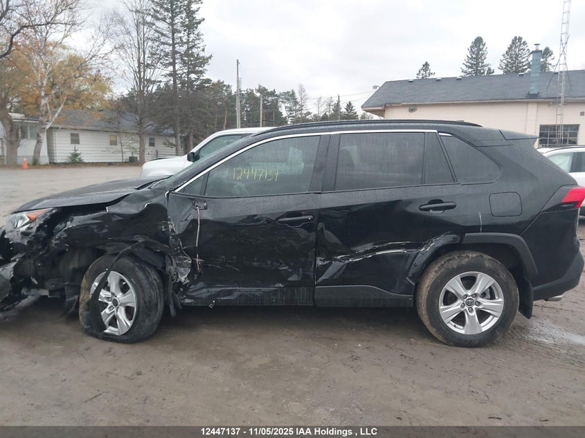 2020 Toyota Rav4 Xle VIN: 2T3R1RFV5LC114315 Lot: 12447137