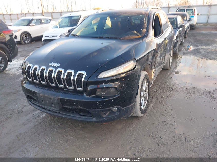 1C4PJLCB8GW356634 2016 JEEP CHEROKEE photo no. 2