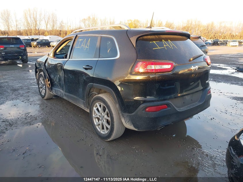 1C4PJLCB8GW356634 2016 JEEP CHEROKEE photo no. 3