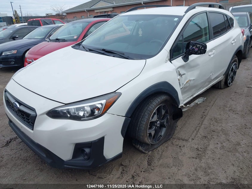 JF2GTAAC5JH324814 2018 SUBARU XV photo no. 2