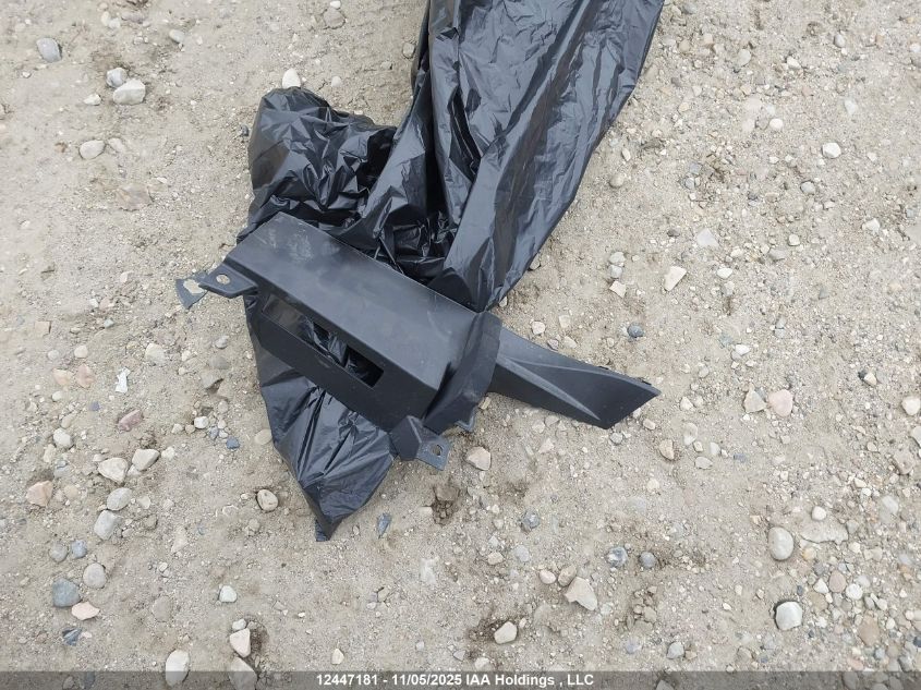 2025 Mitsubishi Outlander Le/Se/Sel VIN: JA4J4VA87SZ622999 Lot: 12447181