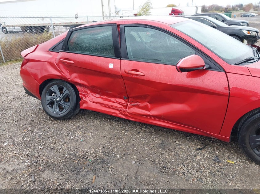 KMHLM4AG1NU318239 2022 HYUNDAI ELANTRA photo no. 6