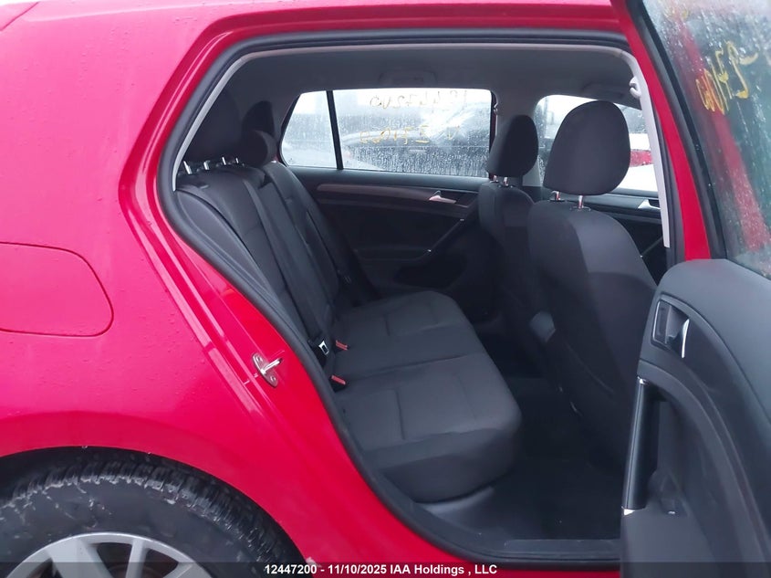 2018 Volkswagen Golf 1.8 Tsi Comfortline/1.8 Tsi Highline/1.8 Tsi Trendline VIN: 3VWB17AU6JM271060 Lot: 12447200