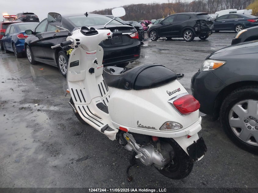 ZAPC386B3D5502066 2013 VESPA LX photo no. 3