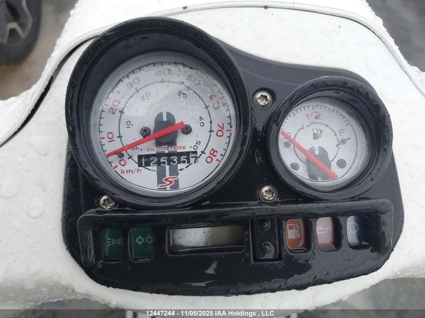 ZAPC386B3D5502066 2013 VESPA LX photo no. 7