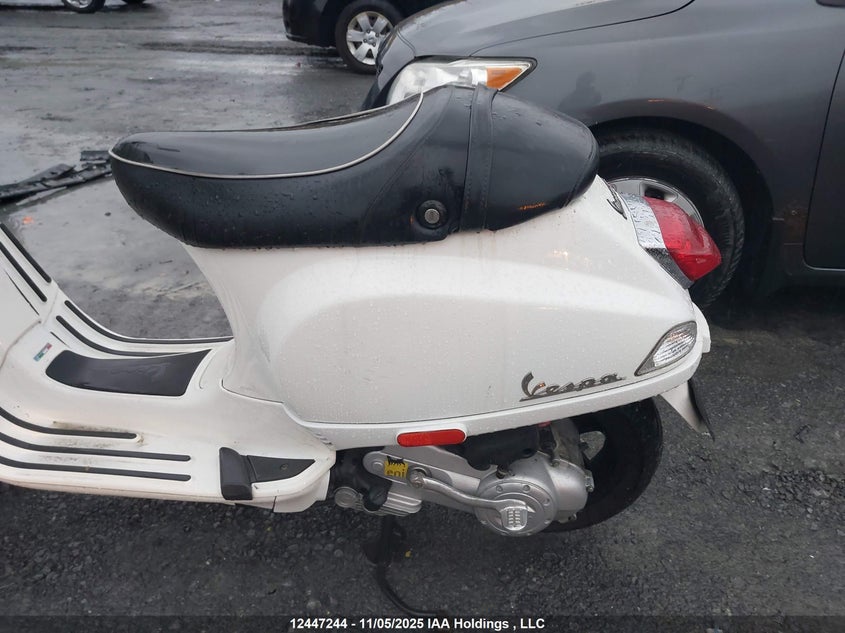 ZAPC386B3D5502066 2013 VESPA LX photo no. 9