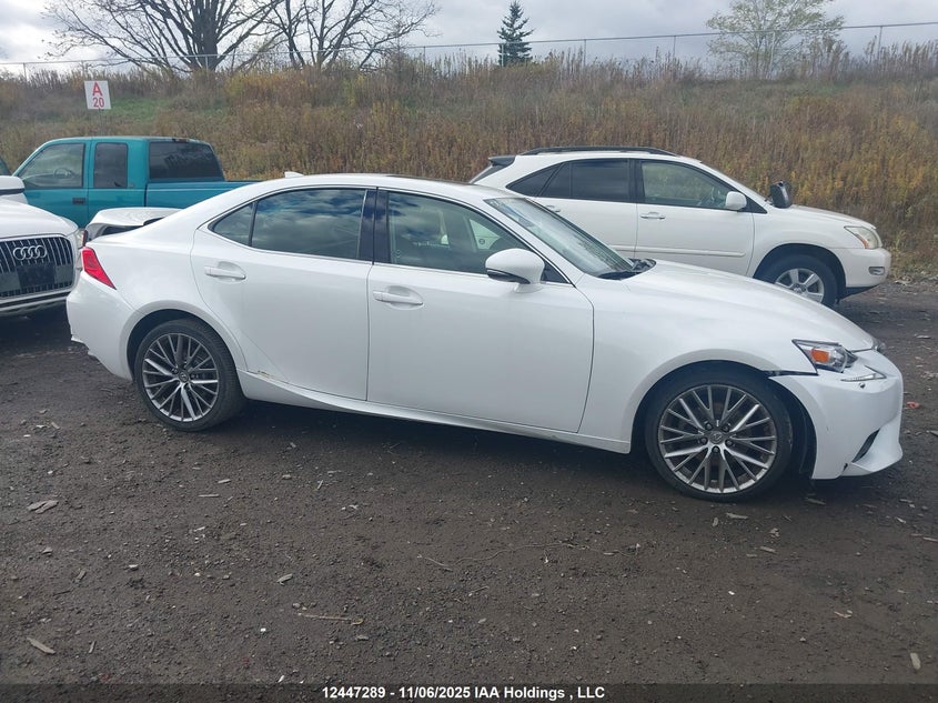 JTHCF1D25E5012828 2014 LEXUS IS photo no. 13