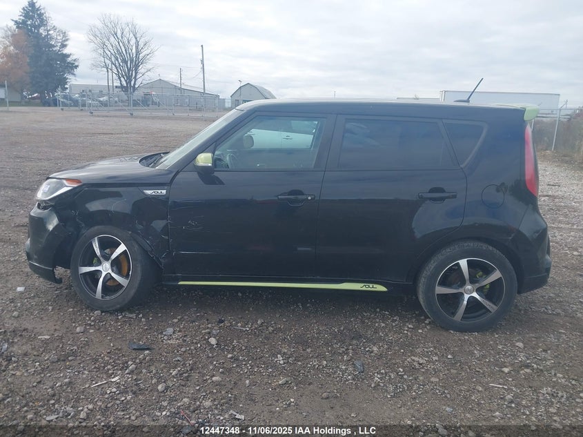 KNDJP3A51G7381810 2016 KIA SOUL photo no. 13