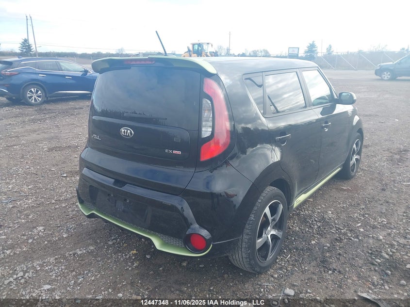 KNDJP3A51G7381810 2016 KIA SOUL photo no. 4