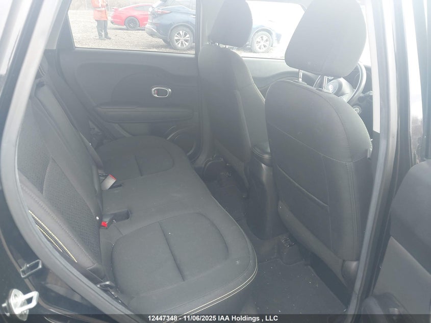 KNDJP3A51G7381810 2016 KIA SOUL photo no. 8