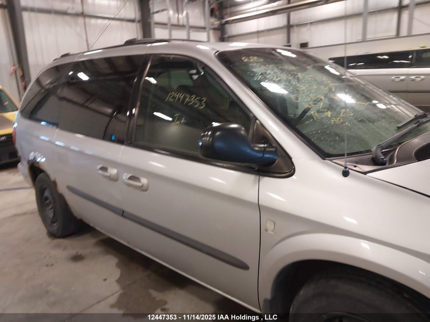 2003 Dodge Grand Caravan Sport VIN: 2D4GP44R43R337147 Lot: 12447353