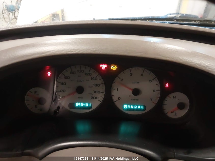 2003 Dodge Grand Caravan Sport VIN: 2D4GP44R43R337147 Lot: 12447353