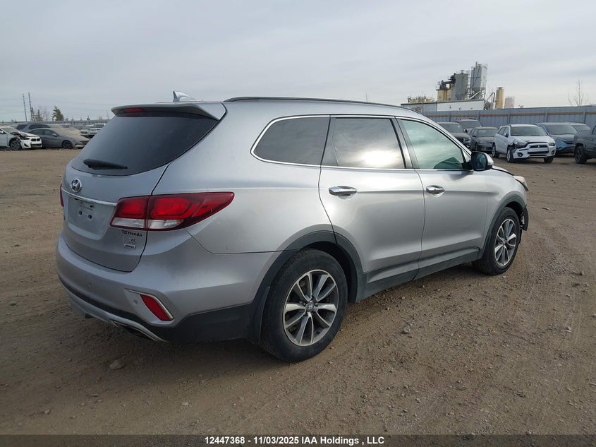 KM8SNDHFXHU188875 2017 HYUNDAI SANTA FE photo no. 4