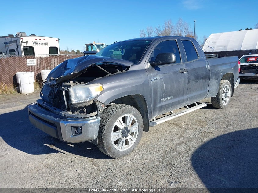 5TFUY5F14GX567112 2016 TOYOTA TUNDRA photo no. 2