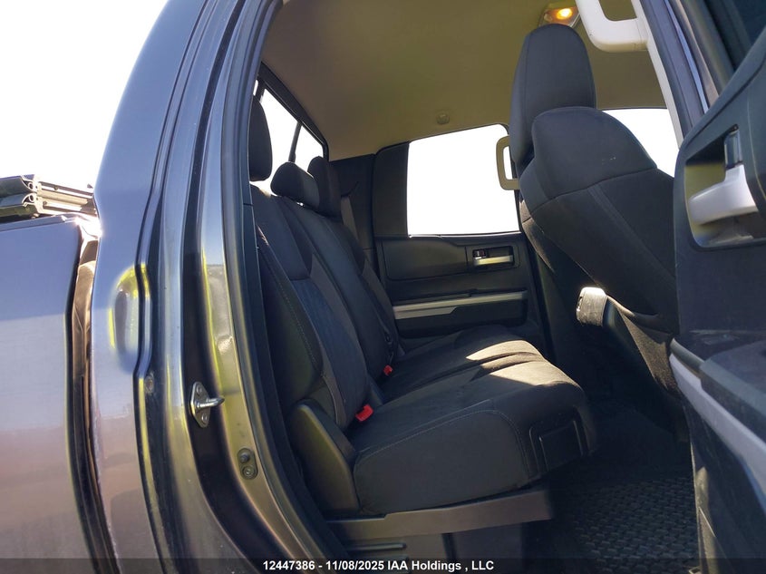 5TFUY5F14GX567112 2016 TOYOTA TUNDRA photo no. 8
