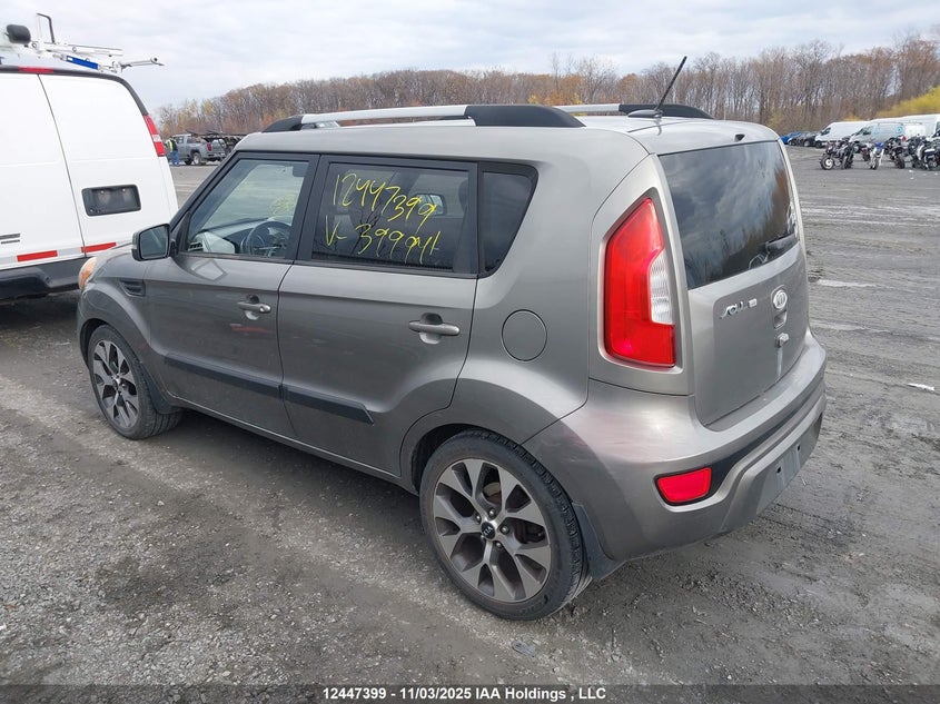 KNDJT2A66C7399941 2012 KIA SOUL photo no. 3