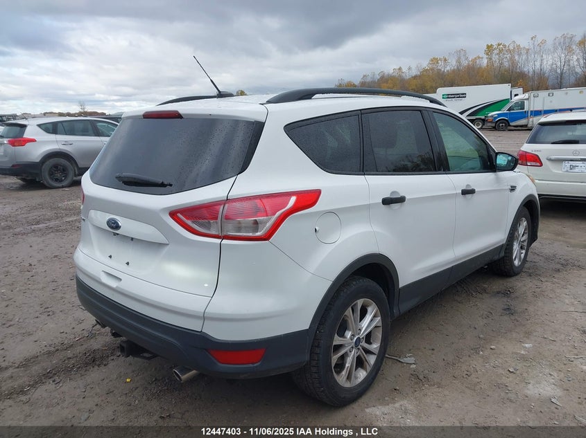 1FMCU0F77GUA47417 2016 FORD ESCAPE photo no. 4