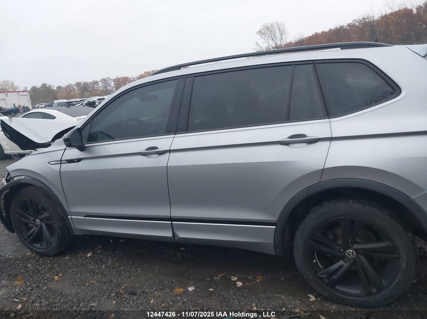 3VV8B7AX4PM088397 2023 VOLKSWAGEN TIGUAN photo no. 14