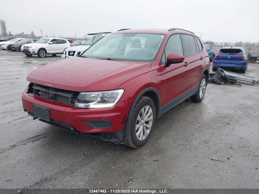 3VV0B7AX6JM040422 2018 VOLKSWAGEN TIGUAN photo no. 2