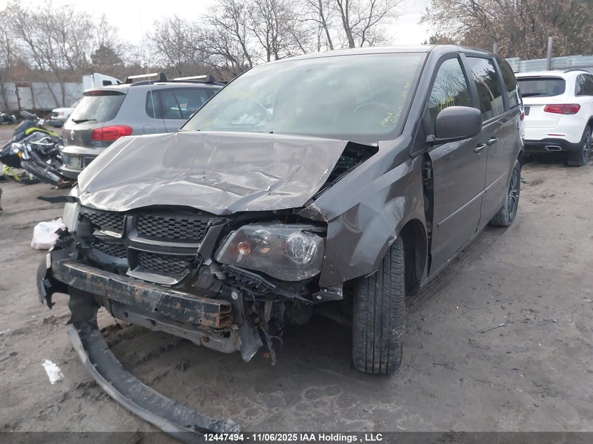 2C4RDGBG1HR623899 2017 DODGE CARAVAN photo no. 2