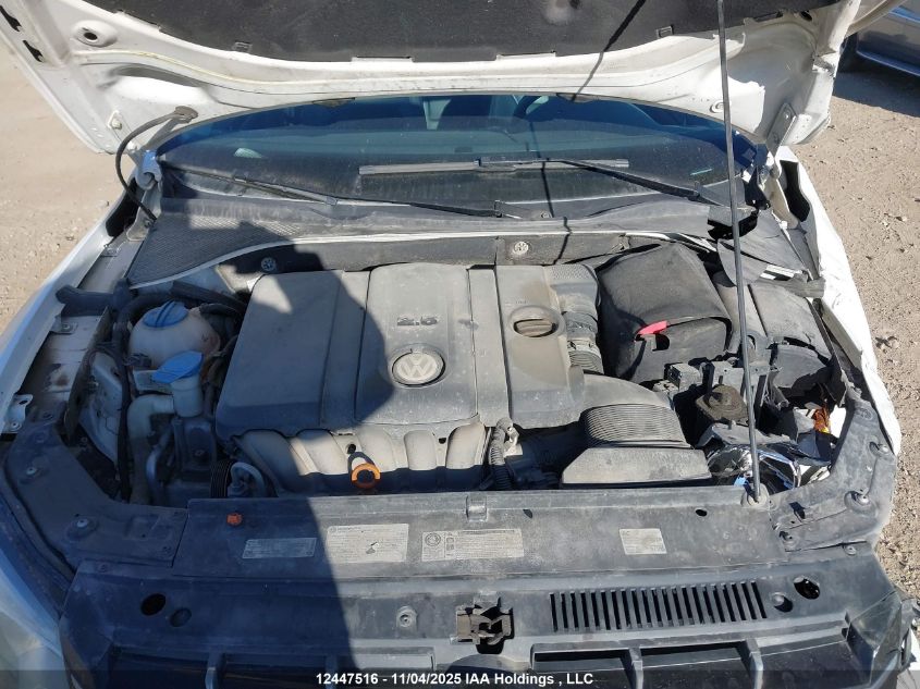 2013 Volkswagen Passat 2.5L Highline VIN: 1VWCH7A3XDC061901 Lot: 12447516