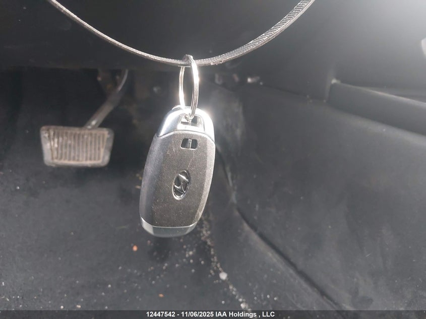 KMHLM4AG1PU578384 2023 HYUNDAI ELANTRA photo no. 11