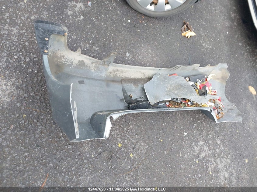 2008 Toyota Yaris VIN: JTDKT923685220883 Lot: 12447620