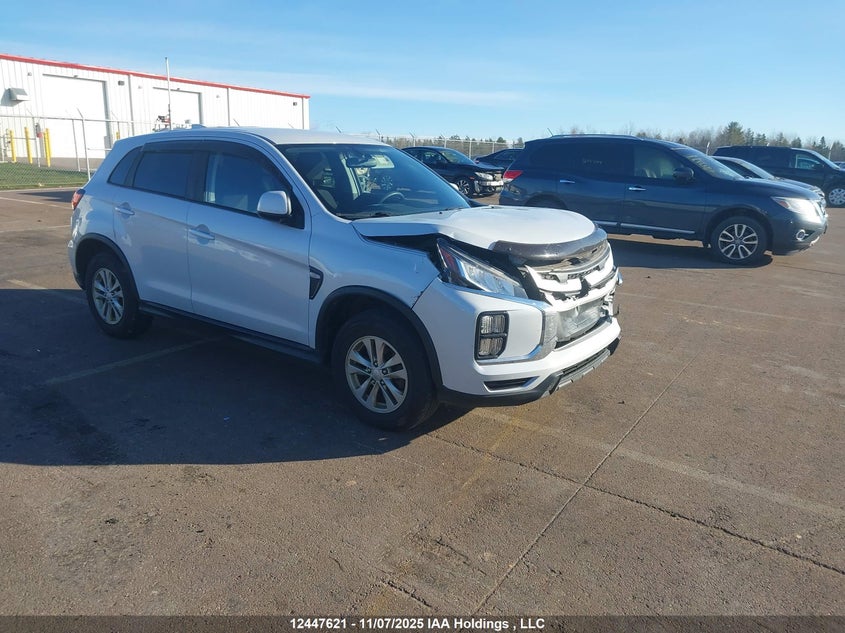 JA4AJUAU4NU602842 2022 MITSUBISHI RVR photo no. 3