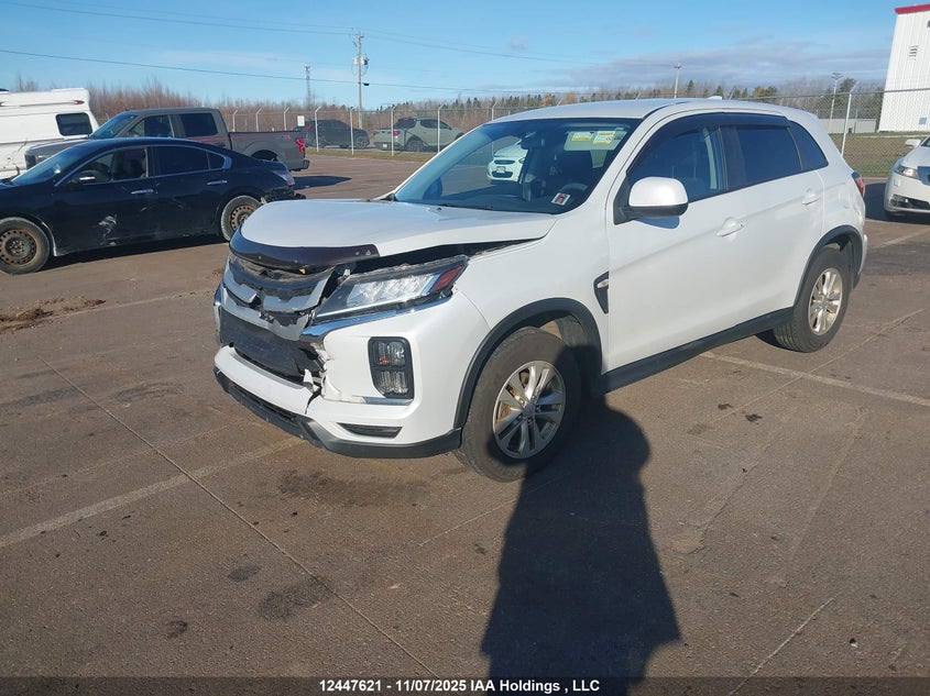 JA4AJUAU4NU602842 2022 MITSUBISHI RVR photo no. 2