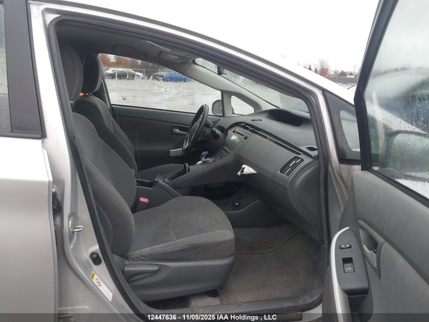 JTDKN3DU5B0322564 2011 TOYOTA PRIUS photo no. 5