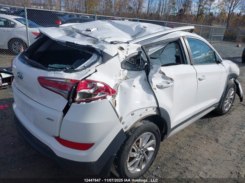 2018 Hyundai Tucson Premium 2.0L VIN: KM8J3CA46JU684525 Lot: 12447647