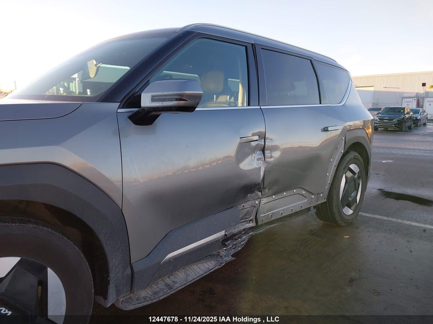 2025 Kia Ev9 VIN: KNDAFFS50S6055031 Lot: 12447678