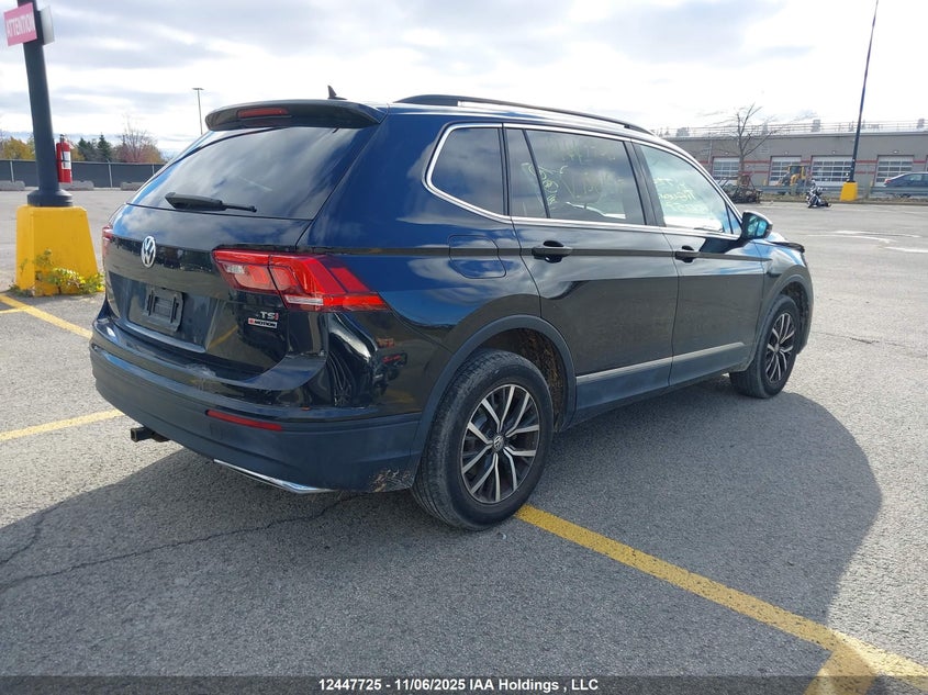3VV2B7AX0JM156157 2018 VOLKSWAGEN TIGUAN photo no. 4