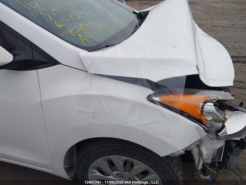 KMHD25LH8GU324919 2016 HYUNDAI ELANTRA photo no. 20