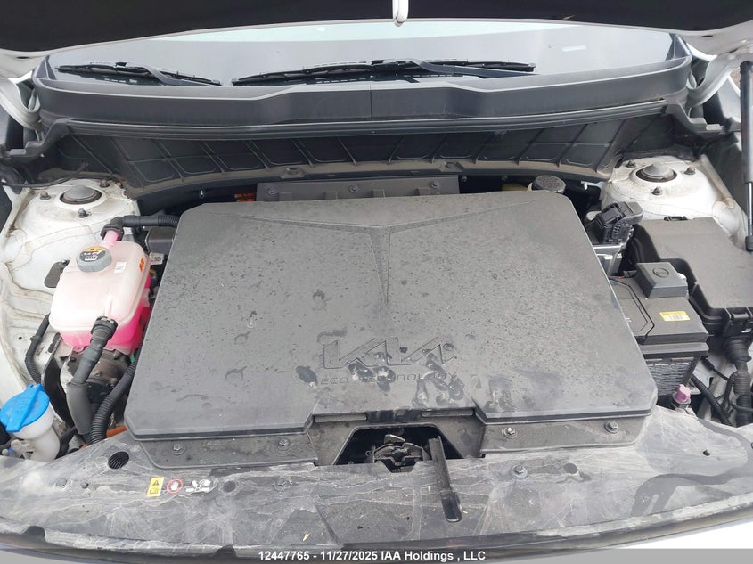 KNDCP3L12R5084188 2024 KIA NIRO photo no. 10