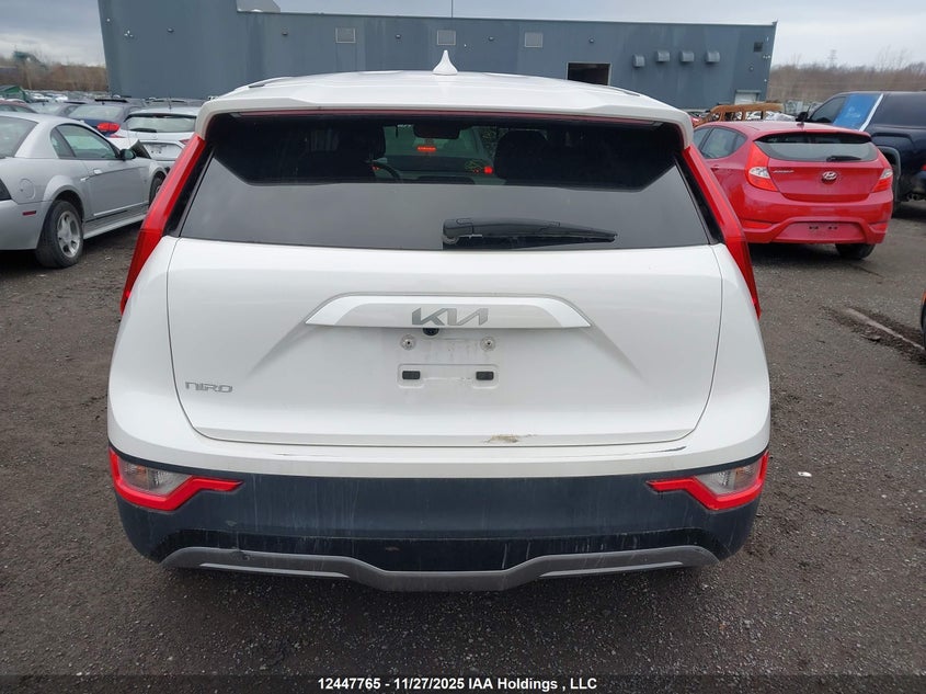 KNDCP3L12R5084188 2024 KIA NIRO photo no. 16