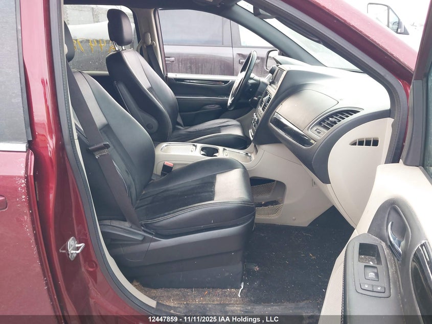 2C4RDGBG9JR329415 2018 DODGE CARAVAN photo no. 5