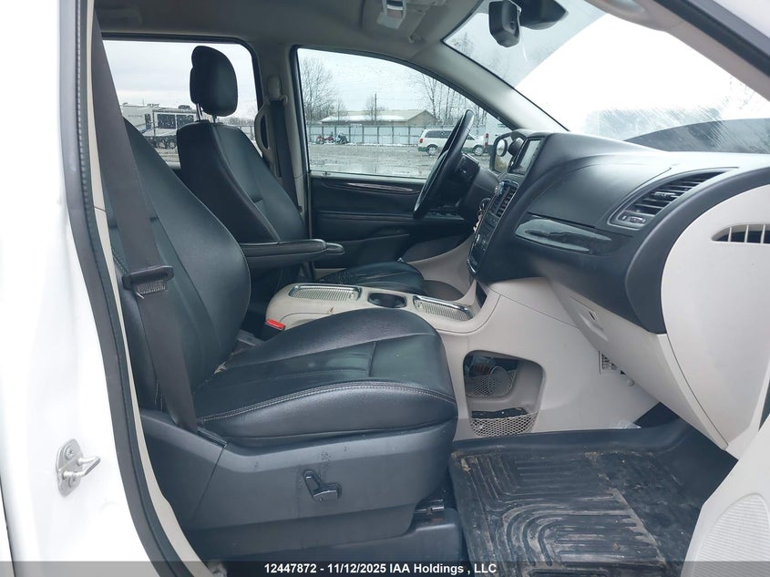 2C4RDGDG9JR295571 2018 DODGE CARAVAN photo no. 5