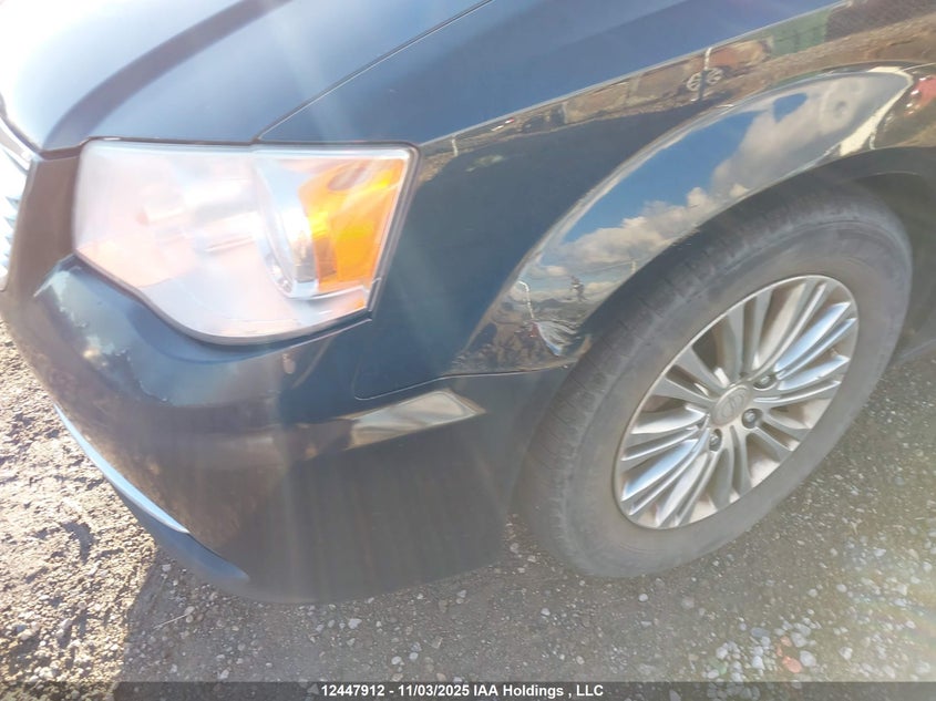 2C4RC1CG6ER205154 2014 CHRYSLER LE BARON photo no. 17